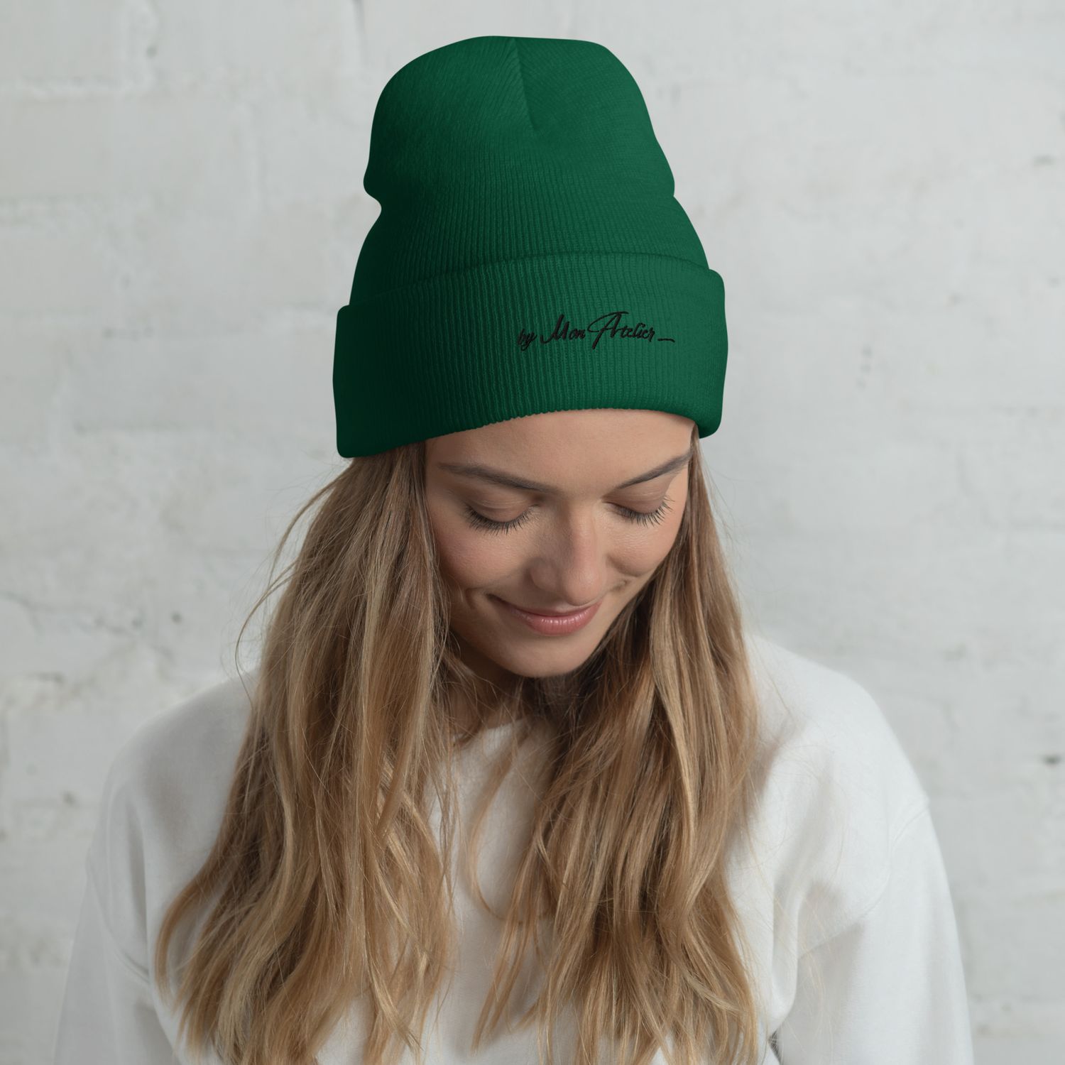 Bonnet d'hiver - 1501 - Broderie noire