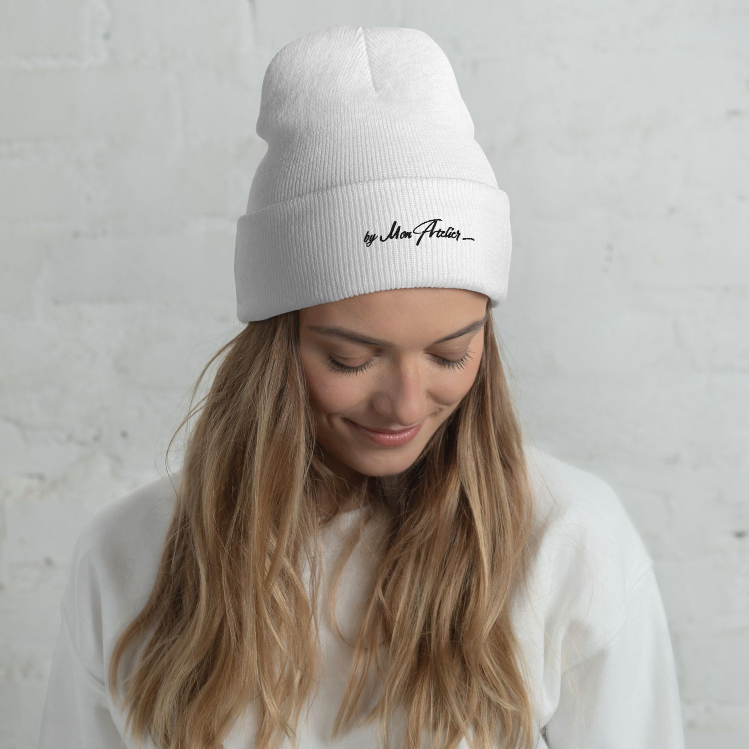 Bonnet d'hiver - 1501 - Broderie noire