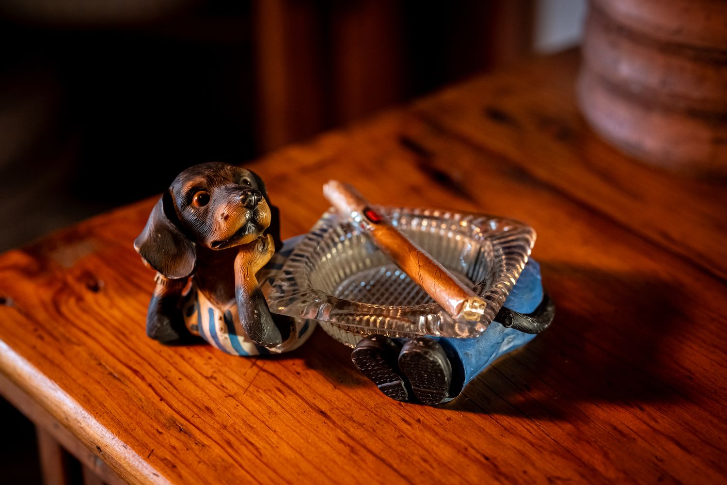 Ceramic Ashtray Holder