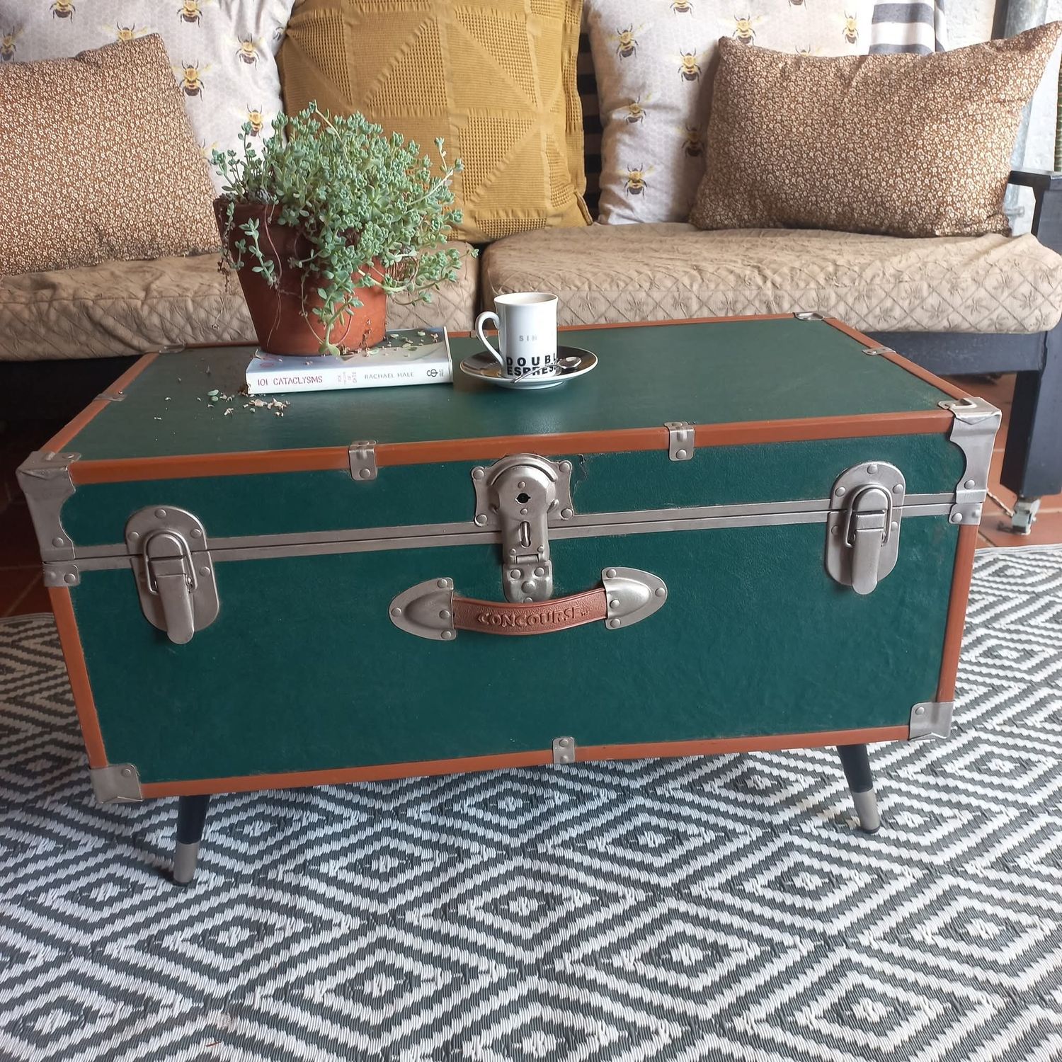 Concourse Cat Bed Coffee Table