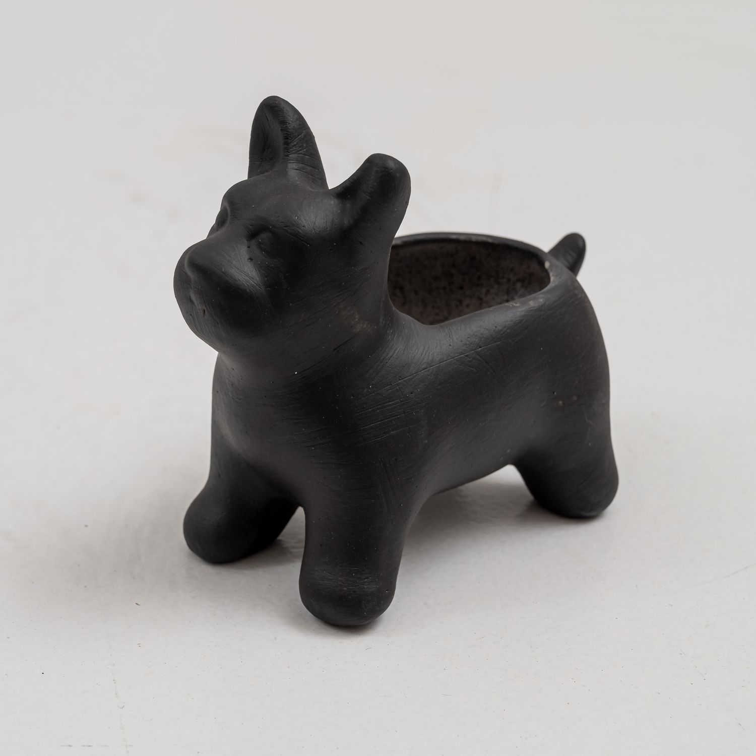 Black Doggie Planter