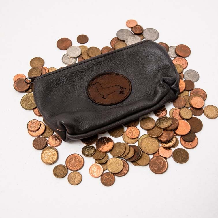 ​Small Leather Bag with Brown Dachshund Insignia - 5