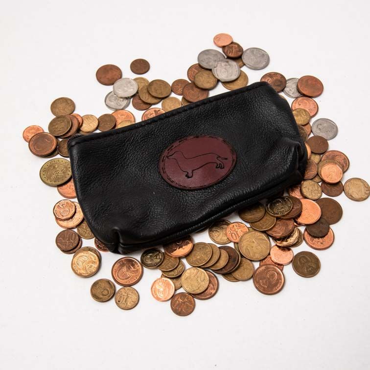 ​Small Leather Bag with Brown Dachshund Insignia - 3