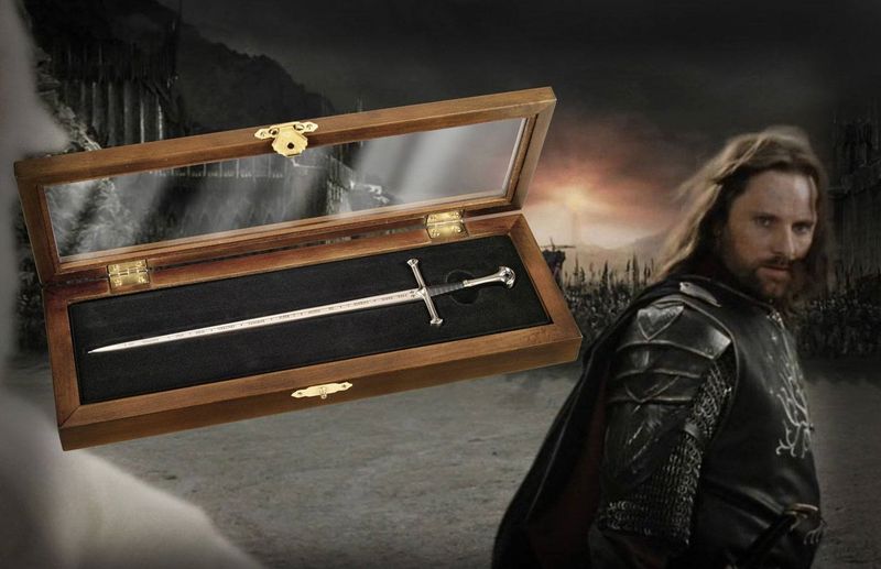 Lord of  The Rings &quot;Aragorn Anduril&quot; briefopener