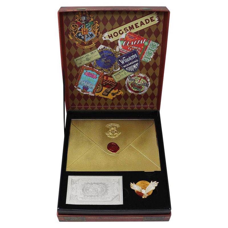 Harry Potter &quot;Journey to Hogwarts&quot; Collector gift Box