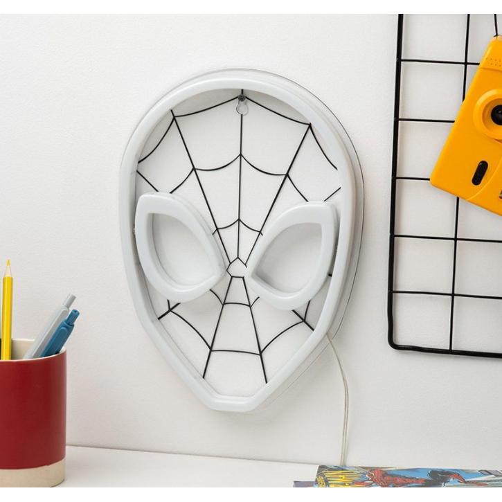 Marvel &quot;Spider-Man&quot; Mask  3D LED Light