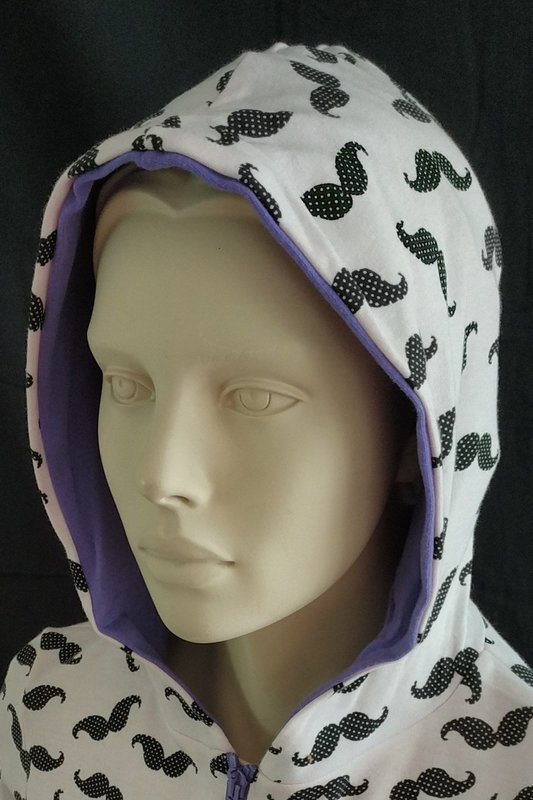 Onesie, Jumpsuit &quot;Snorren&quot; print hooded