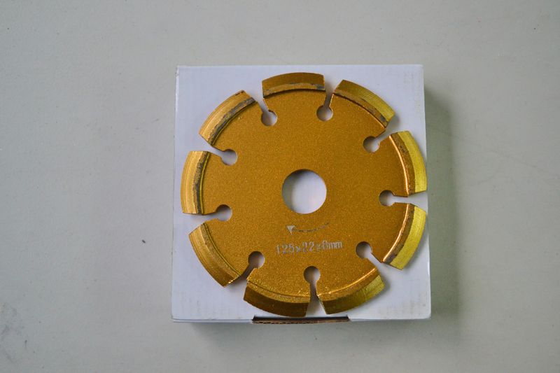 Epoxy Depot 5" V Blade, Crack Chaser Blade