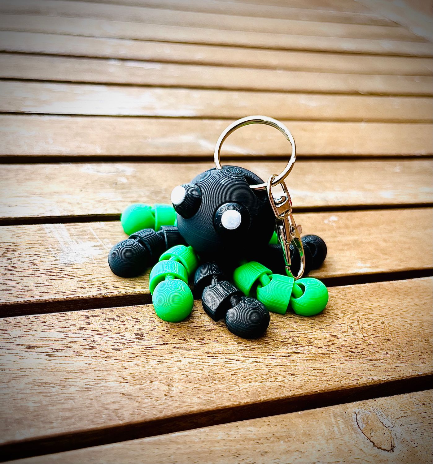 BLACK AND GREEN OCTA PUSSY