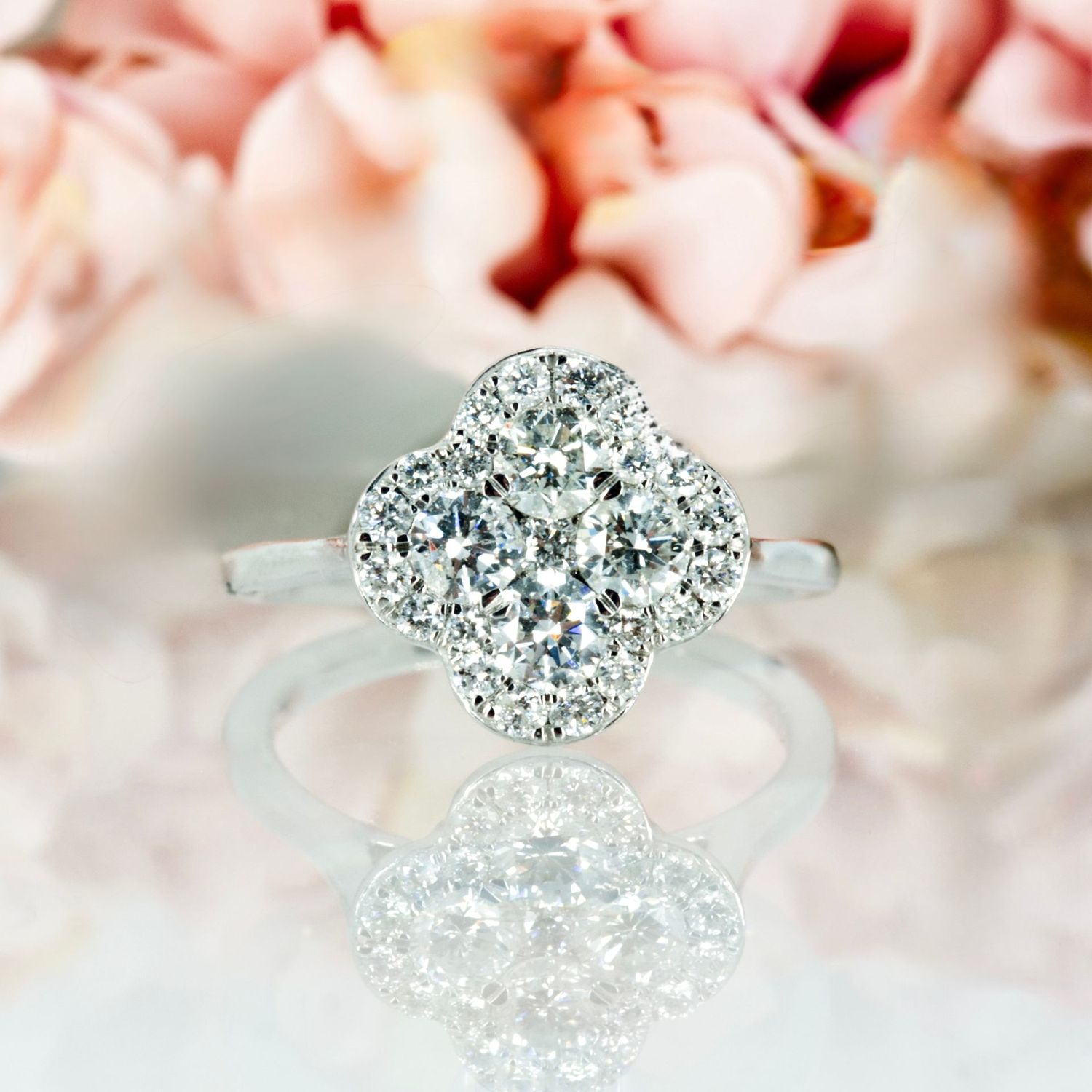 Platinum 1.08ct Round Brilliant Cut Diamond Cluster Ring