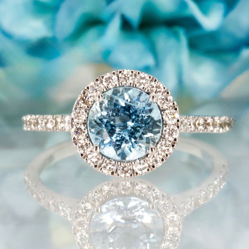 9ct White Gold Round Cut Aquamarine & Round Brilliant Cut Diamond Halo Cluster Ring