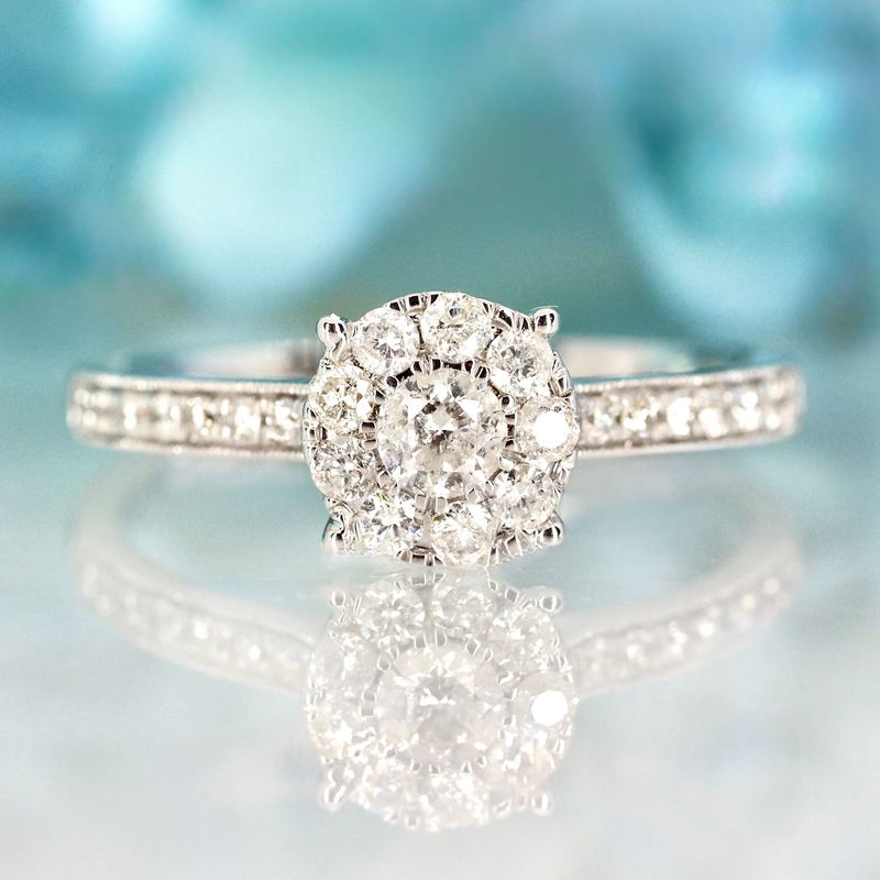 9ct White Gold 0.52ct Round Brilliant Cut Diamond Halo Cluster Ring