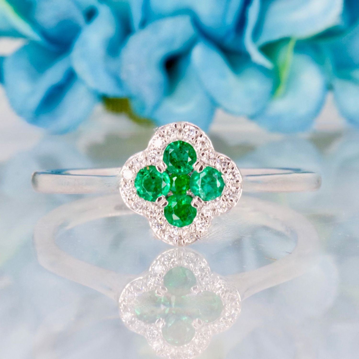 Platinum Round Cut Emerald & Diamond Clover Cluster Ring