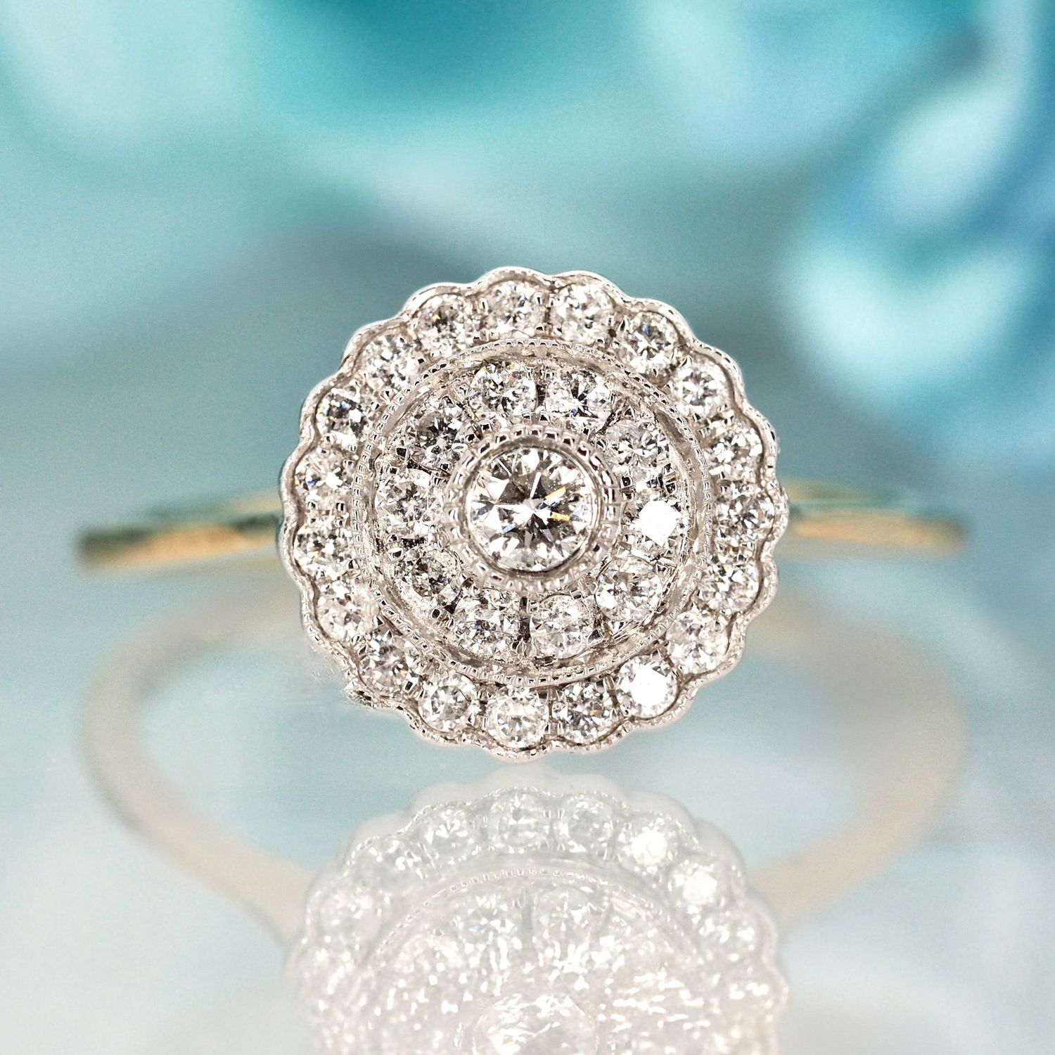 9ct Yellow Gold 0.33ct Round Brilliant Cut Diamond Cluster Ring
