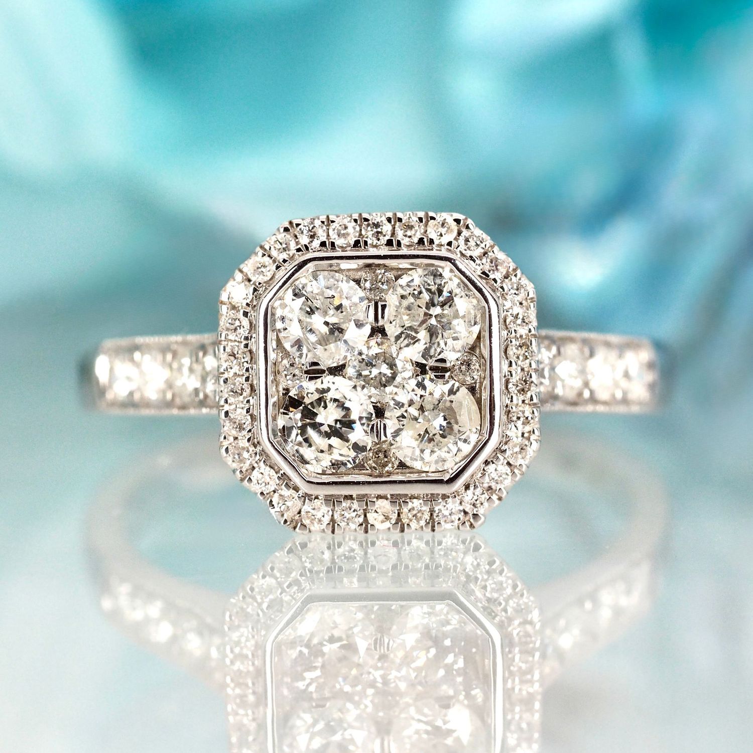 9ct White Gold 0.95ct Round Brilliant Cut Diamond Octagonal Cluster Ring