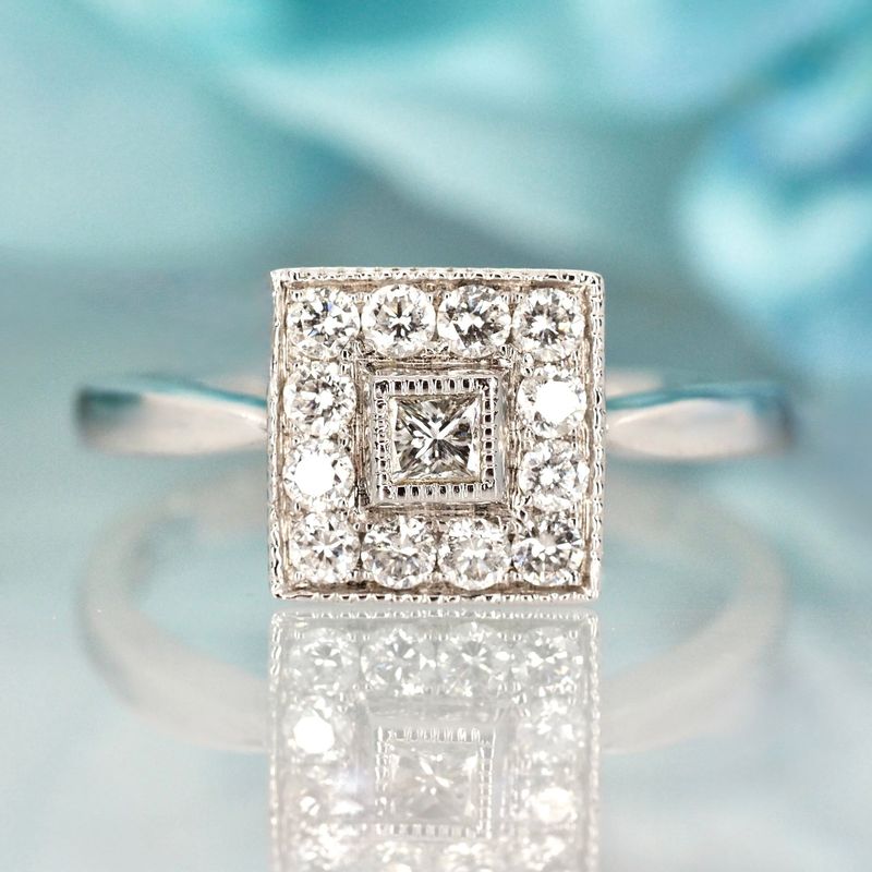 18ct White Gold 0.40ct Round Brilliant Cut Diamond Square Cluster Ring