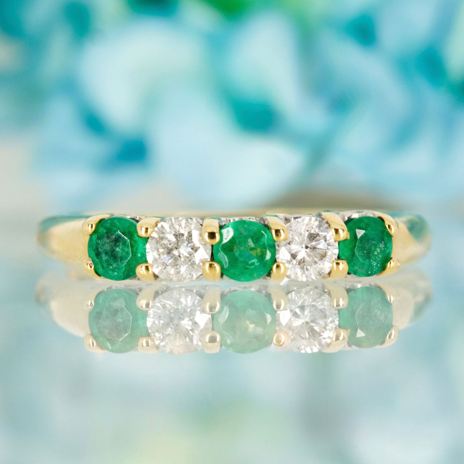 Pre-Loved 18ct Yellow Gold Round Cut Emerald & Diamond Five Stone Eternity Ring