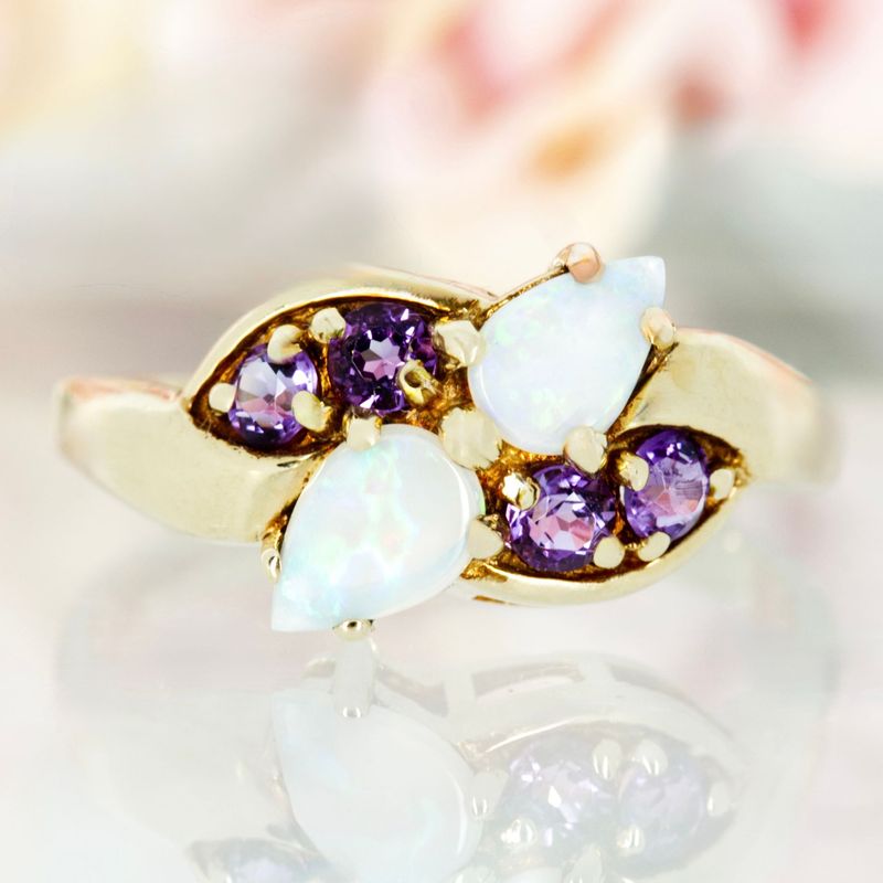 Pre-Loved 9ct Yellow Gold Pear Shaped Opal & Round Cut Amethyst Cluster Ring