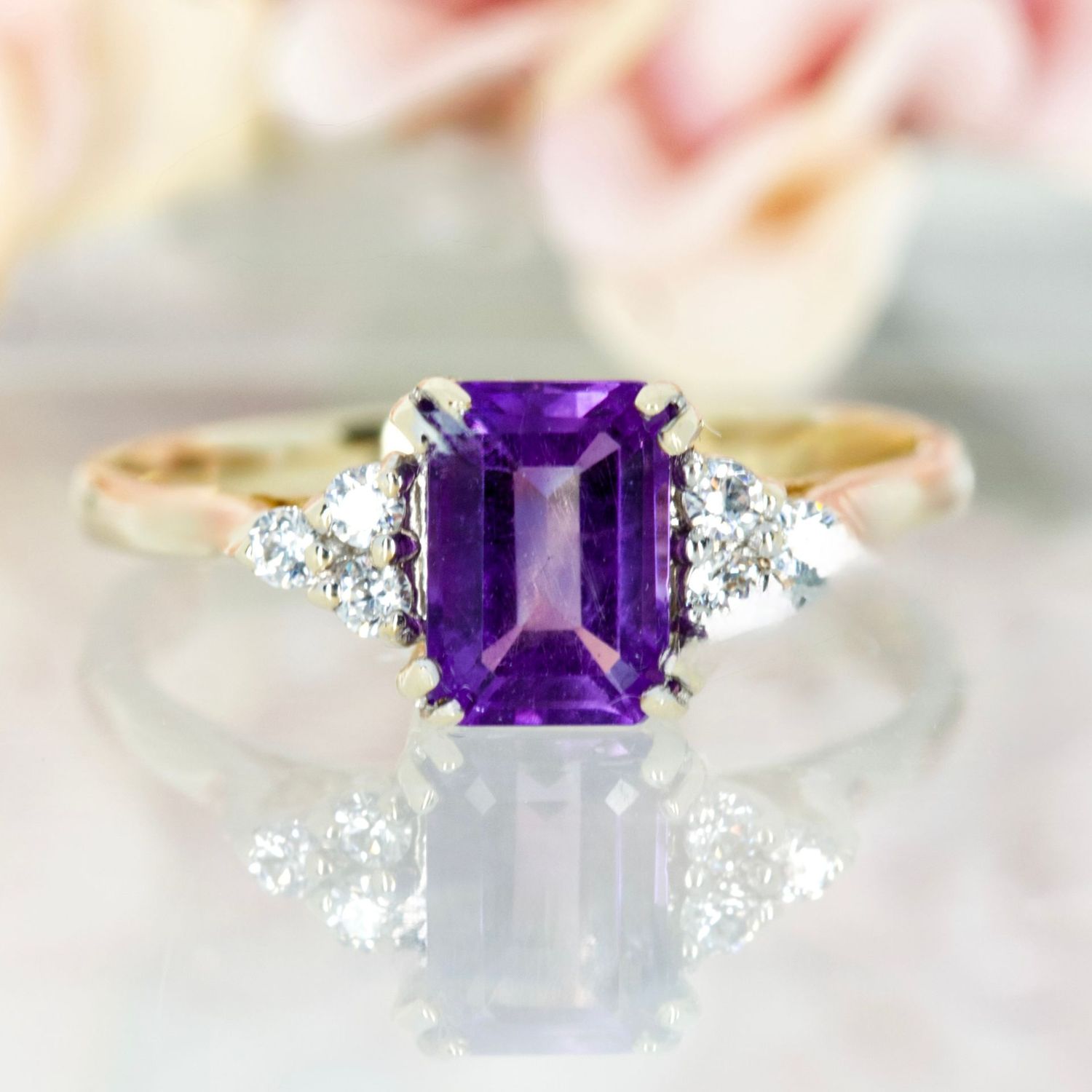 Pre-Loved 9ct Yellow Gold Octagonal Cut Amethyst & Round Brilliant Cut Diamond Trefoil Ring