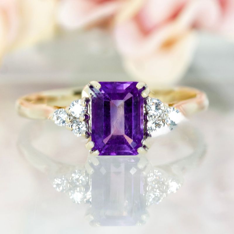 Pre-Loved 9ct Yellow Gold Octagonal Cut Amethyst & Round Brilliant Cut Diamond Trefoil Ring