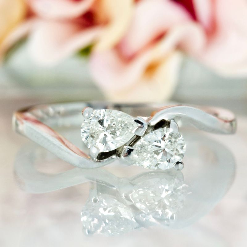 18ct White Gold 0.61ct Pear Cut Diamond Crossover Ring