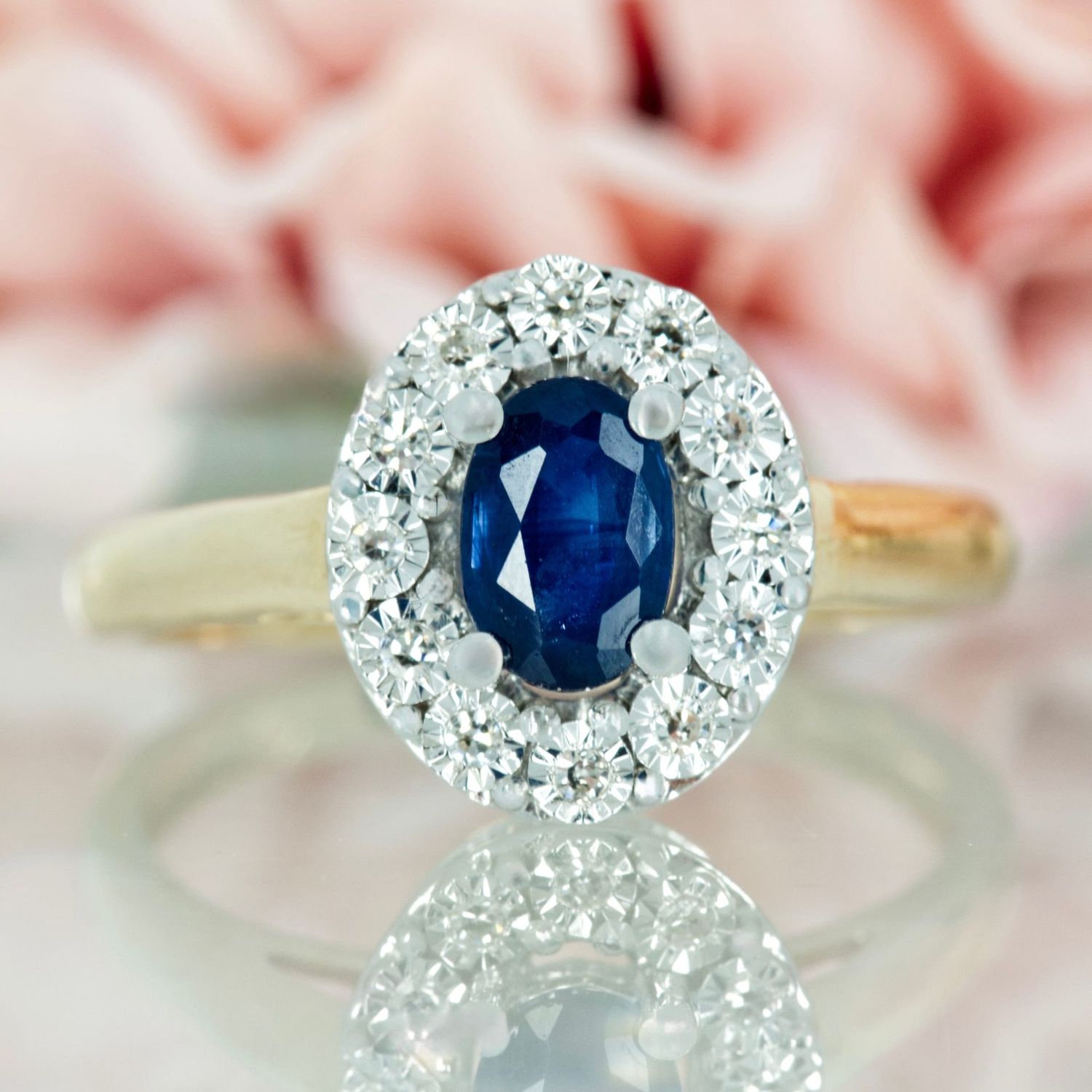 9ct Yellow Gold Oval Cut Sapphire & Round Brilliant Cut Diamond Halo Cluster Ring