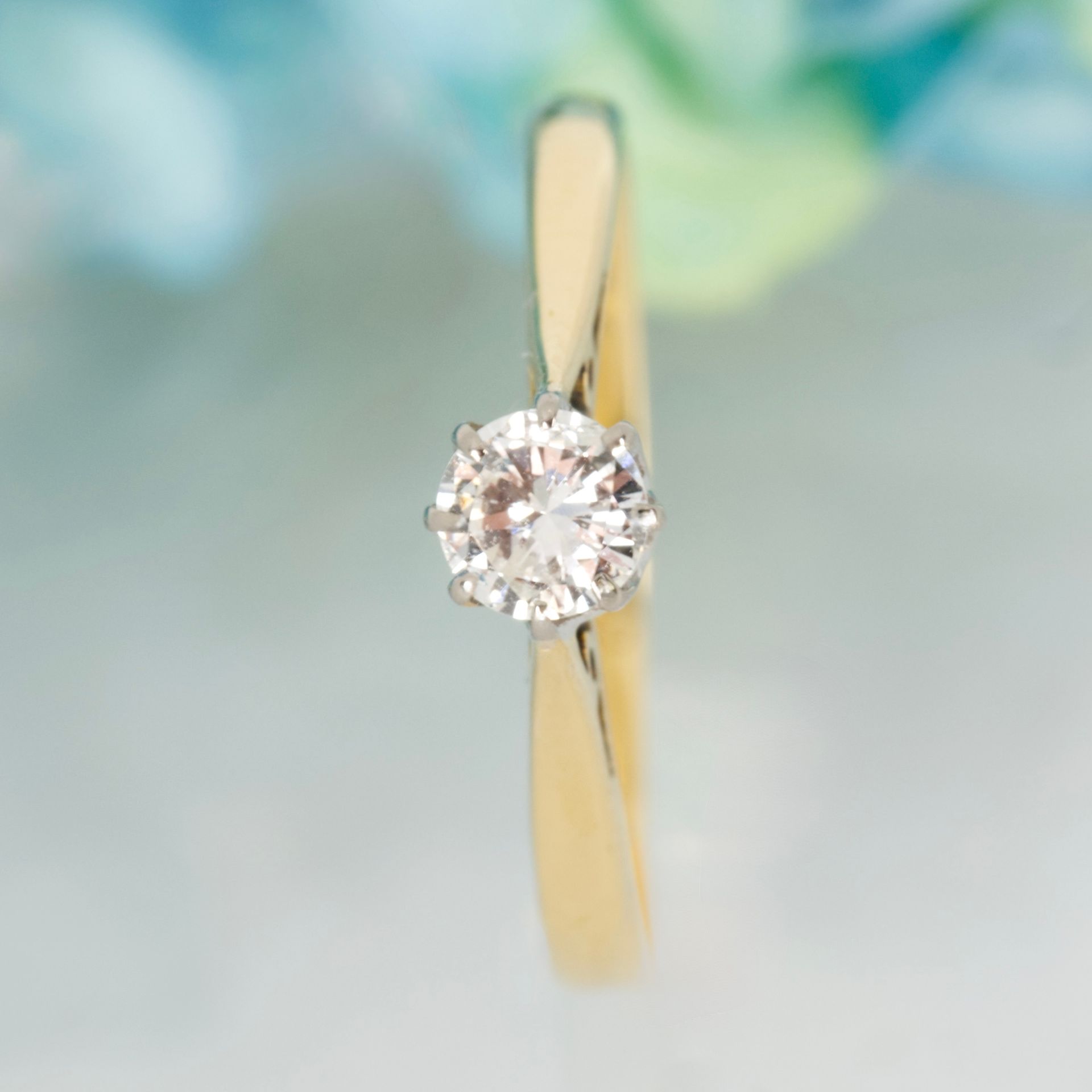 Pre-Loved 18ct Yellow Gold 0.28ct Approx Round Brilliant Cut Diamond Solitaire Ring