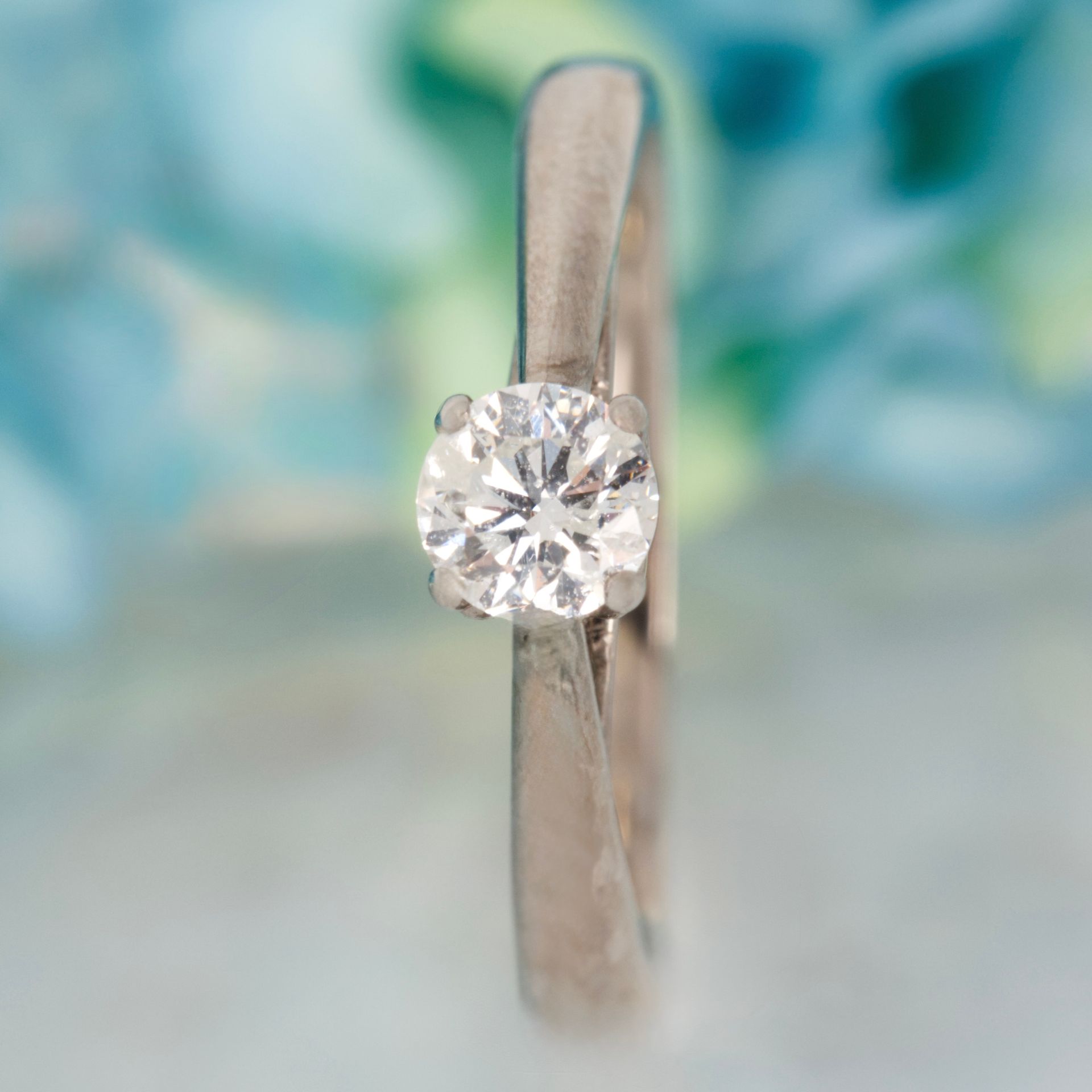 Pre-Loved 9ct White Gold 0.33ct Round Brilliant Cut Diamond Solitaire Ring