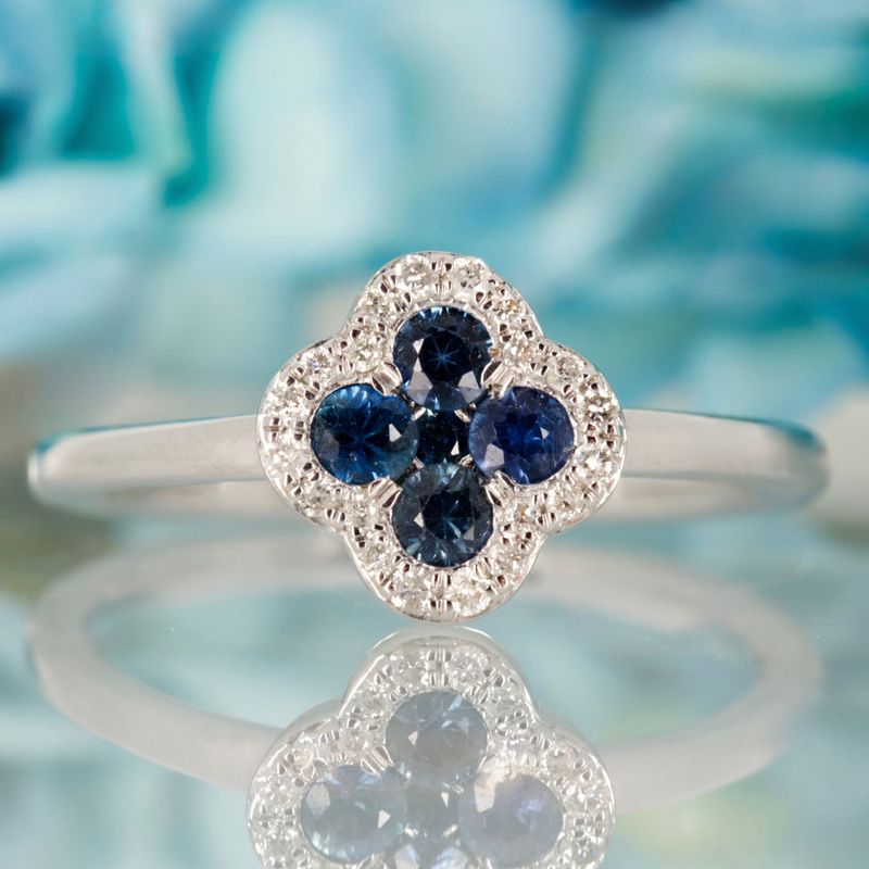 9ct White Gold Round Cut Sapphire & Round Brilliant Cut Diamond Clover Cluster Ring