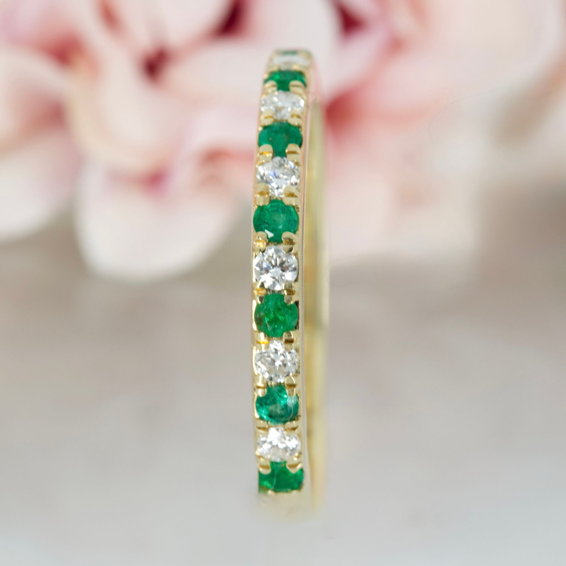 9ct Yellow Gold Round Cut Emerald & Round Brilliant Cut Diamond Claw Set Half Eternity Ring
