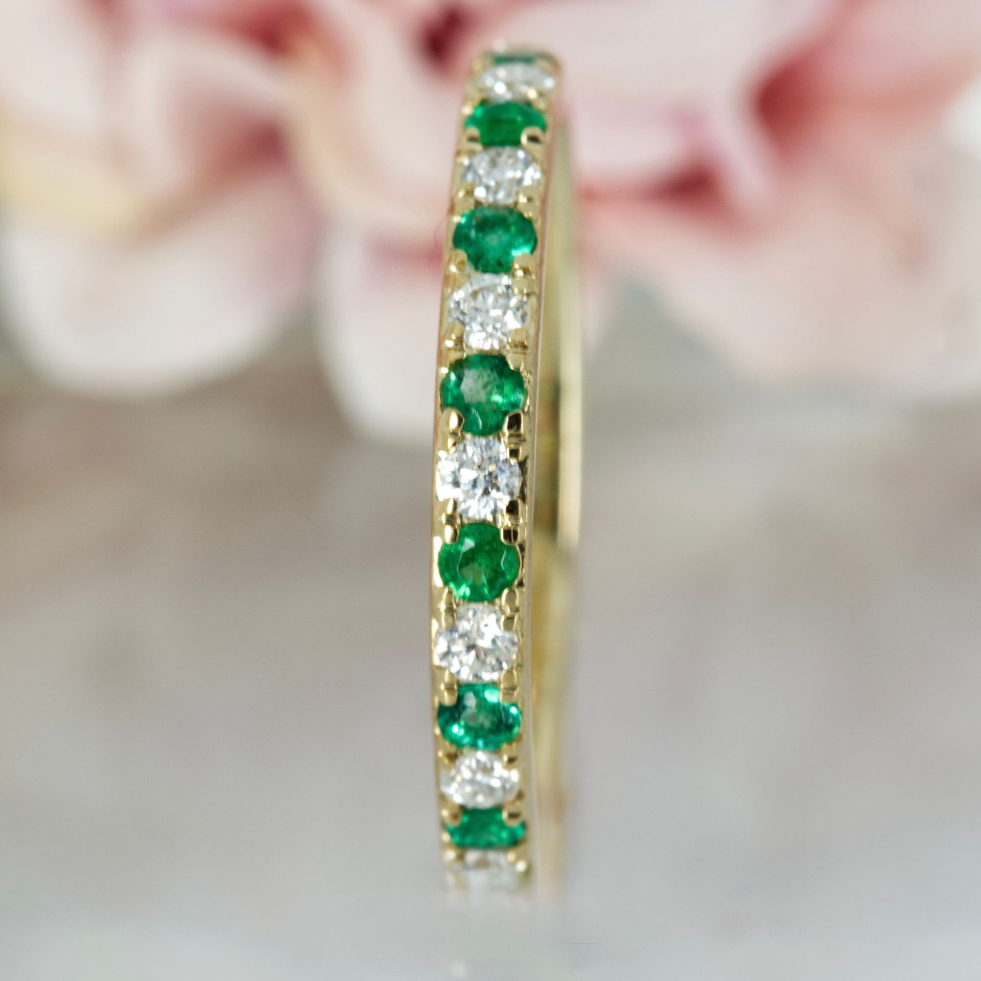 9ct Yellow Gold Round Cut Emerald & Round Brilliant Cut Diamond Claw Set Half Eternity Ring