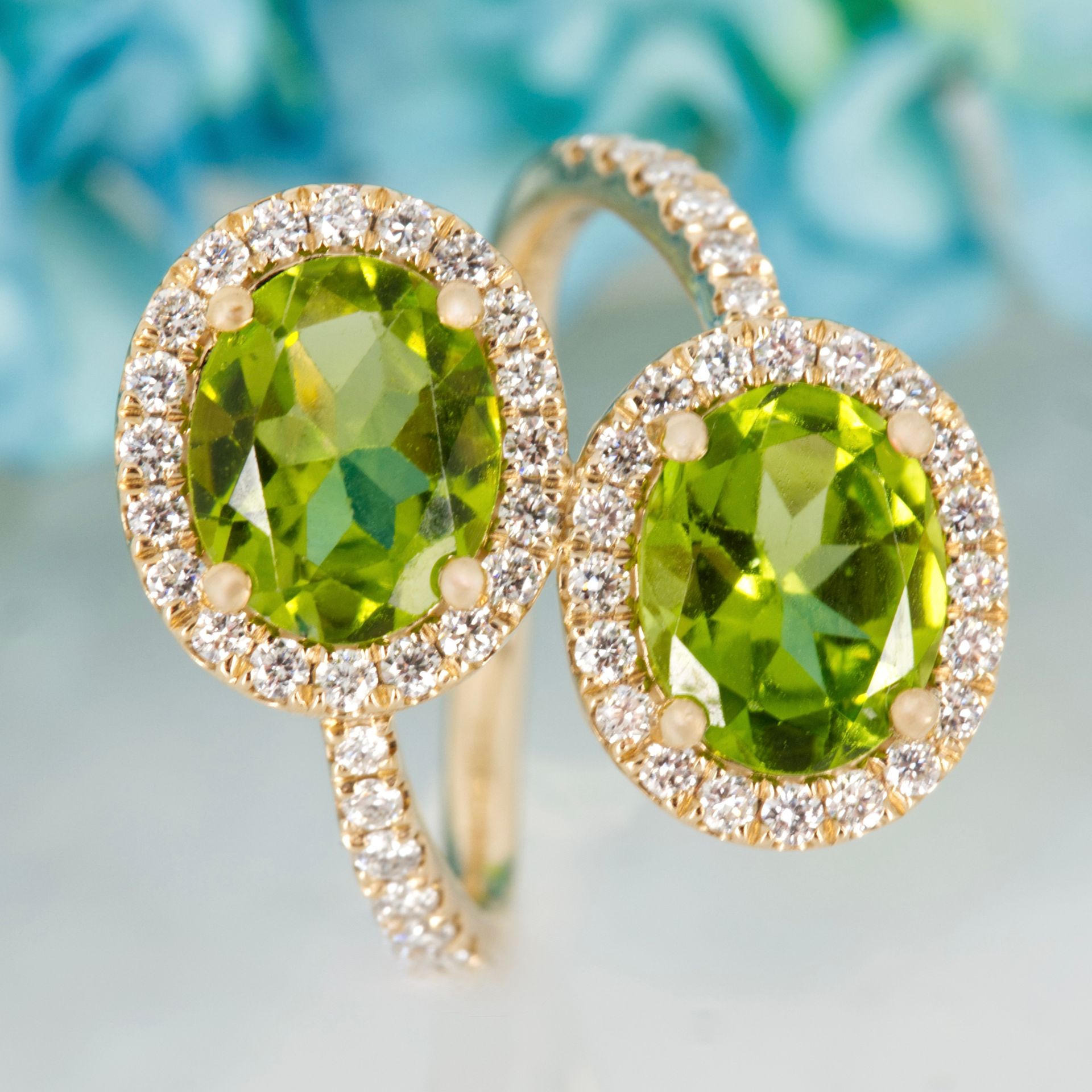 9ct Yellow Gold Oval Cut Peridot & Round Brilliant Cut Diamond Halo Cluster Crossover Ring