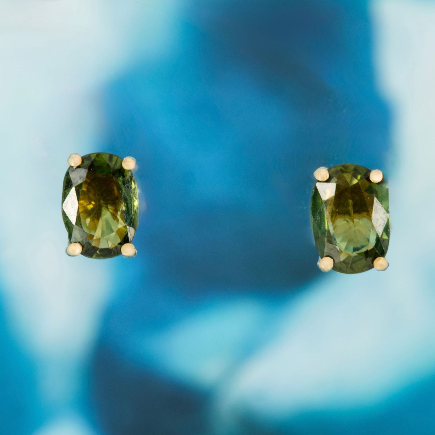 9ct Yellow Gold Oval Cut Green Sapphire Stud Earrings