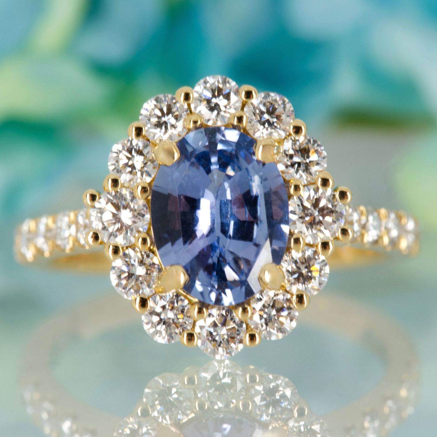 18ct Yellow Gold Oval Cut Purple Sapphire & Round Brilliant Cut Diamond Cluster Ring