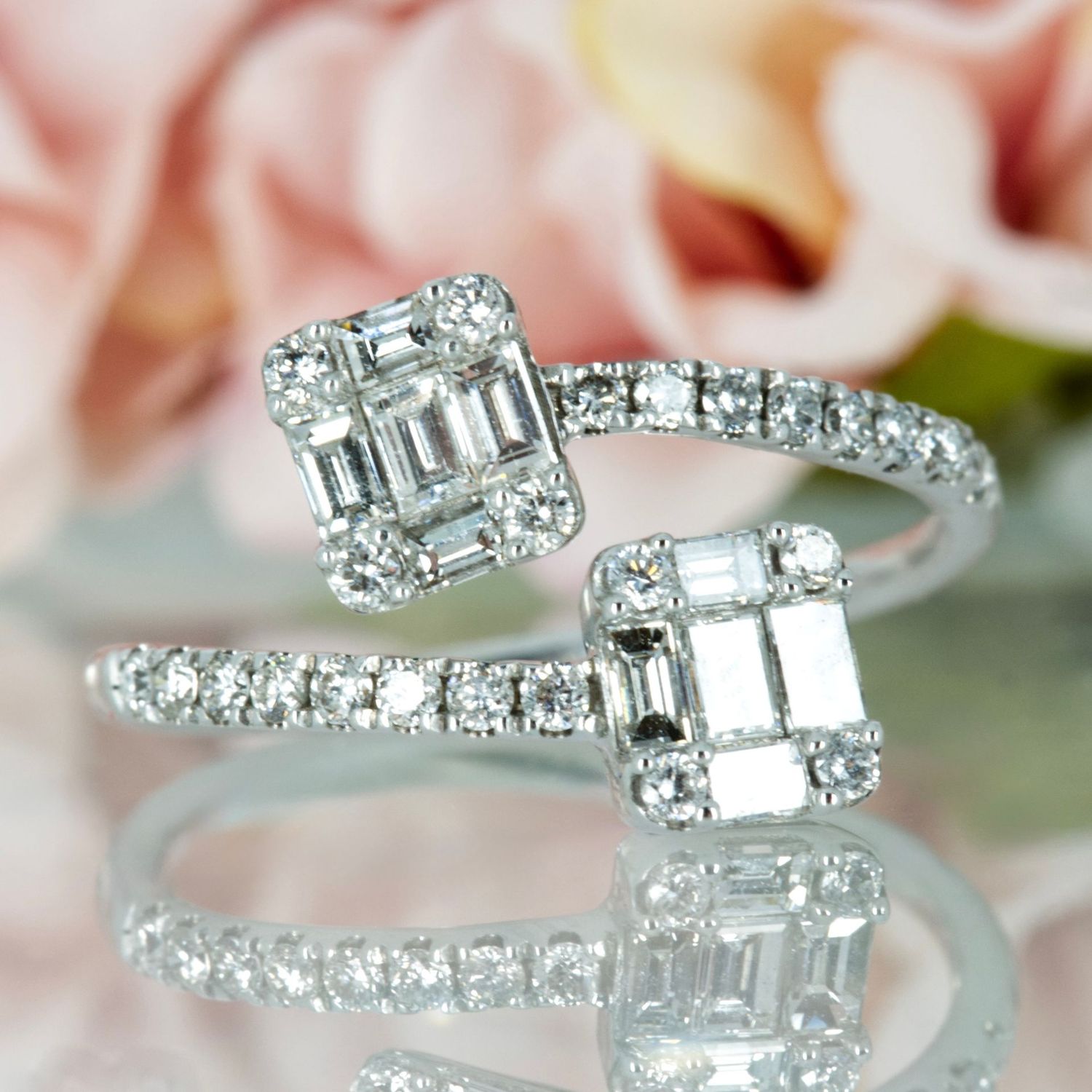 Pre-Loved 18ct White Gold 0.70ct Baguette & Round Brilliant Cut Diamond Crossover Cluster Ring