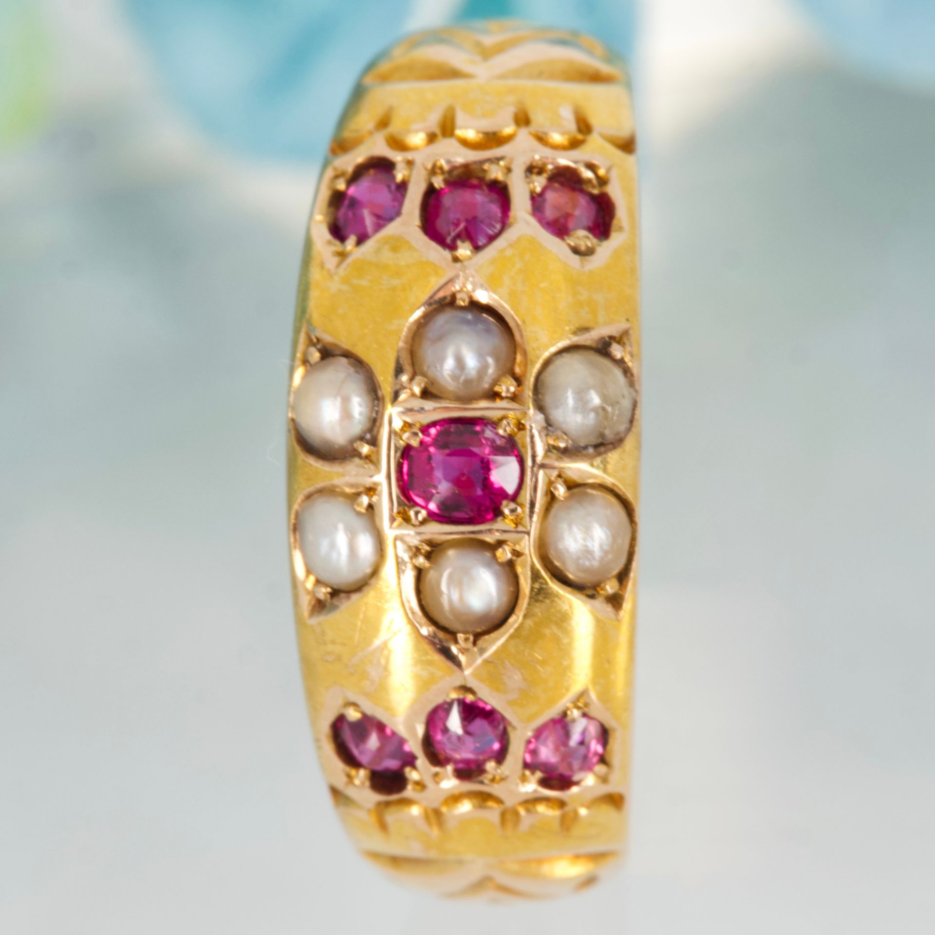 Pre-Loved 15ct Yellow Gold Oval & Round Cut Ruby & Pearl Set Ring