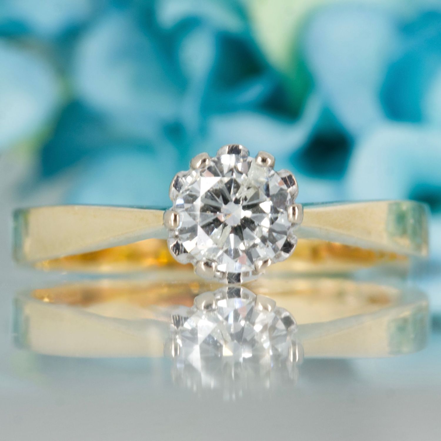 Pre-Loved 18ct Yellow Gold 0.50ct approx Round Brilliant Cut Diamond Solitaire Ring