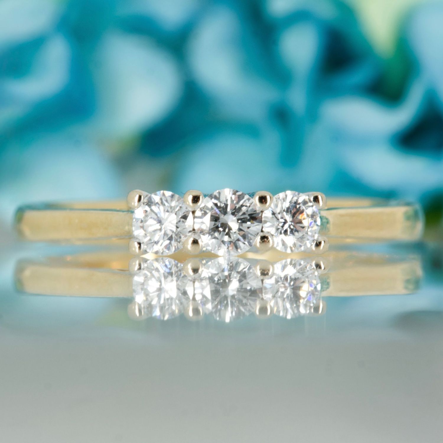 Pre-Loved 18ct Yellow Gold 0.30ct Approx Round Brilliant Cut Diamond Trilogy Ring