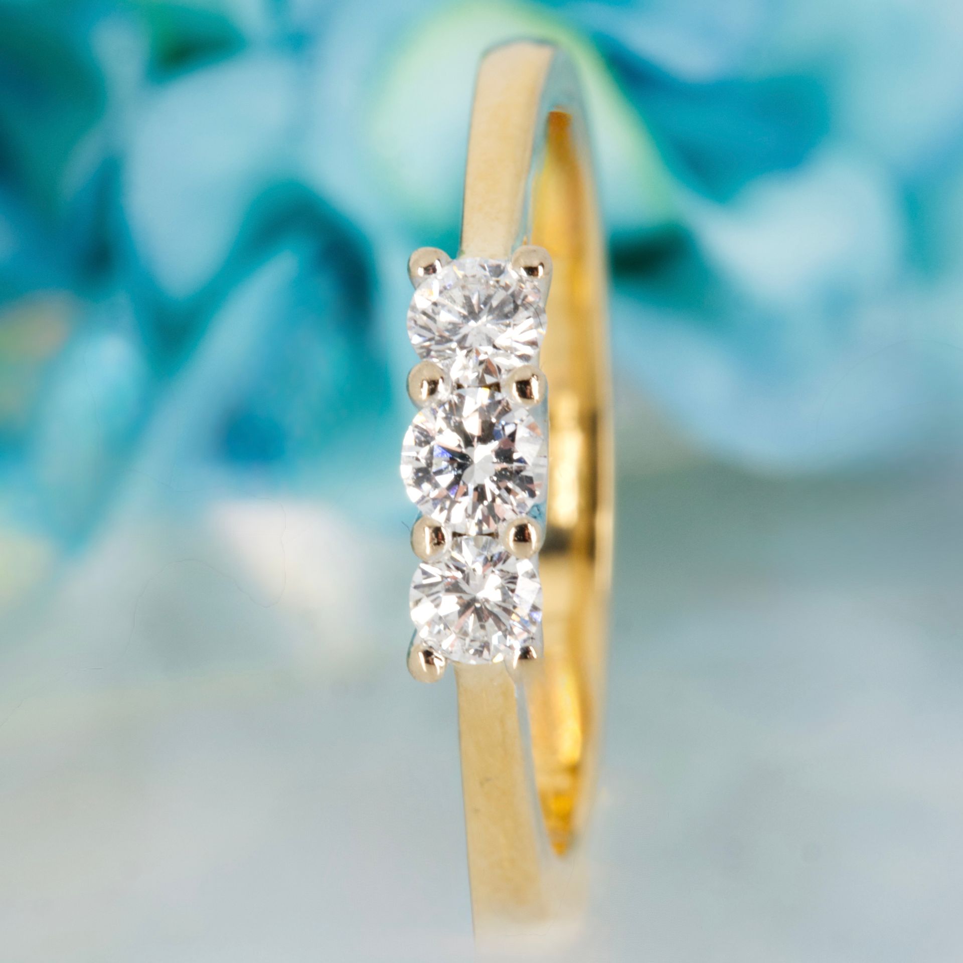 Pre-Loved 18ct Yellow Gold 0.30ct Approx Round Brilliant Cut Diamond Trilogy Ring