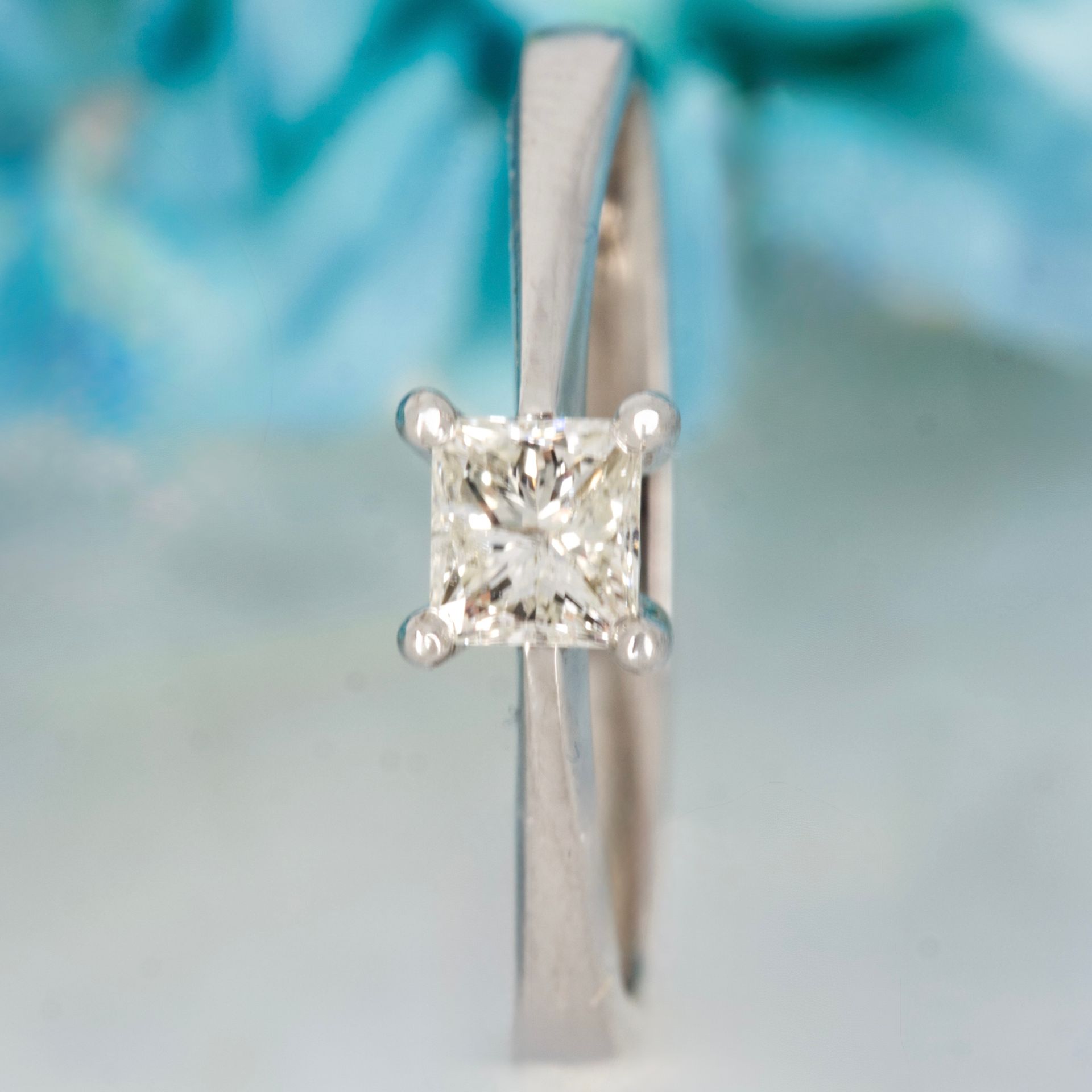 Pre-Loved Platinum 0.33ct Approx Princess Cut Diamond Solitaire Ring