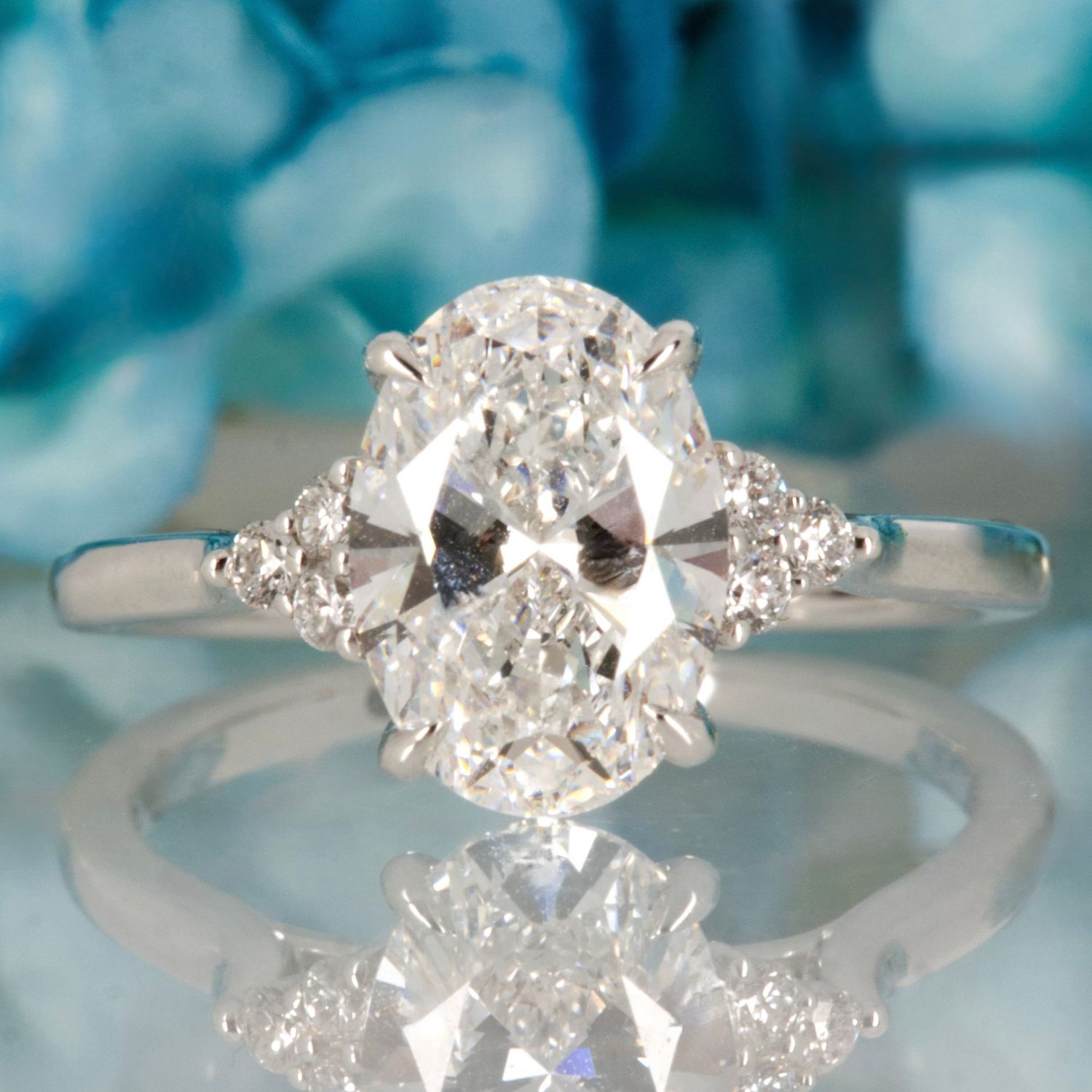 Platinum 2.12ct Oval & Round Brilliant Cut  Lab Grown Diamond Trefoil Ring