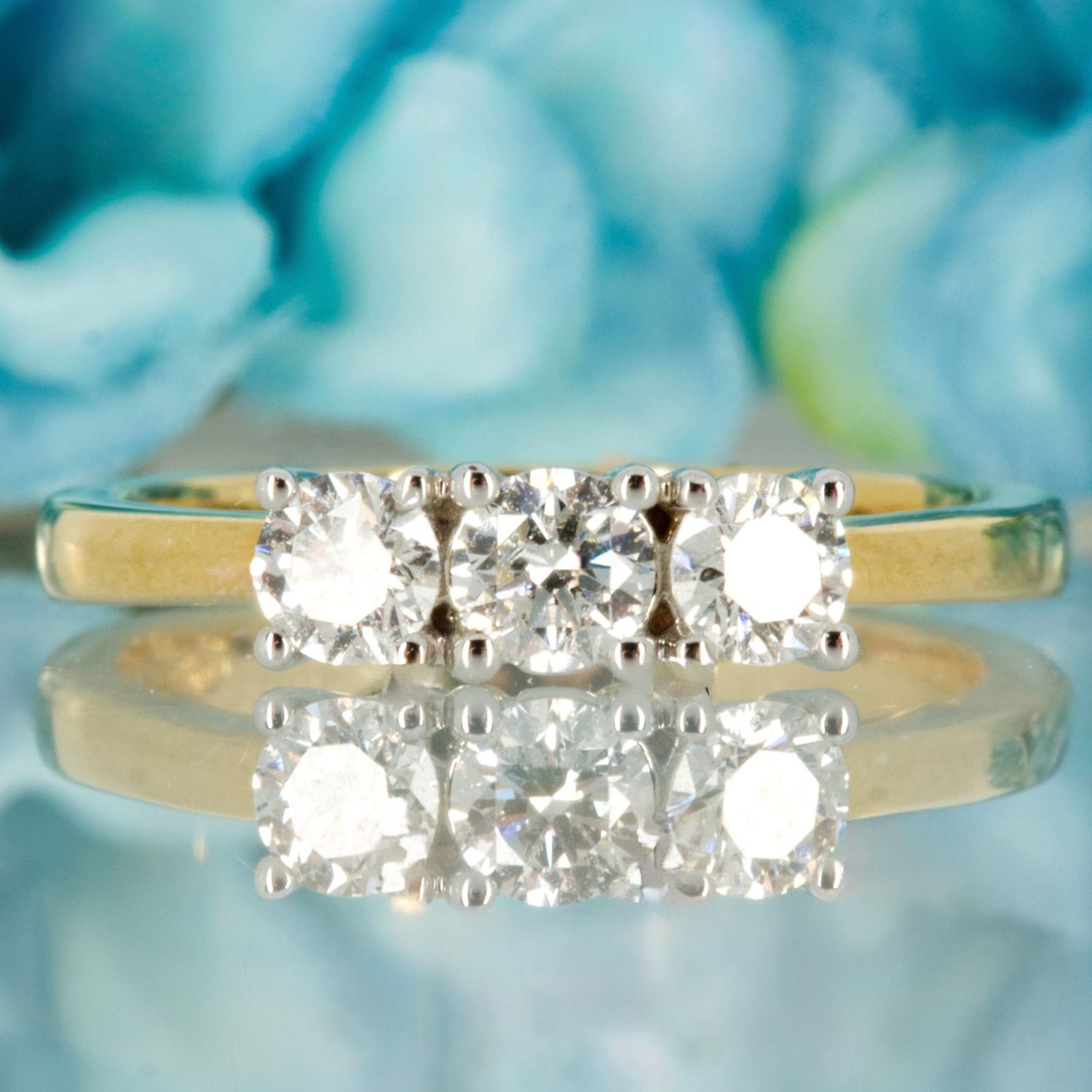 18ct Yellow Gold 0.50ct Round Brilliant Cut Diamond Trilogy Ring