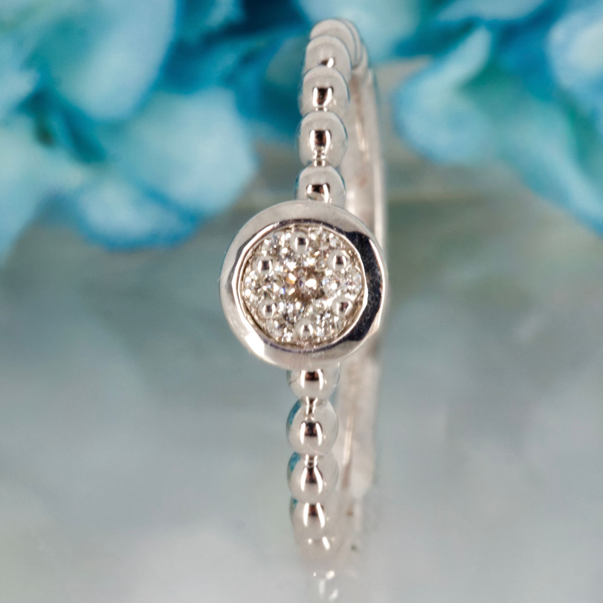 9ct White Gold 0.10ct Round Brilliant Cut Diamond Round Cluster Ring