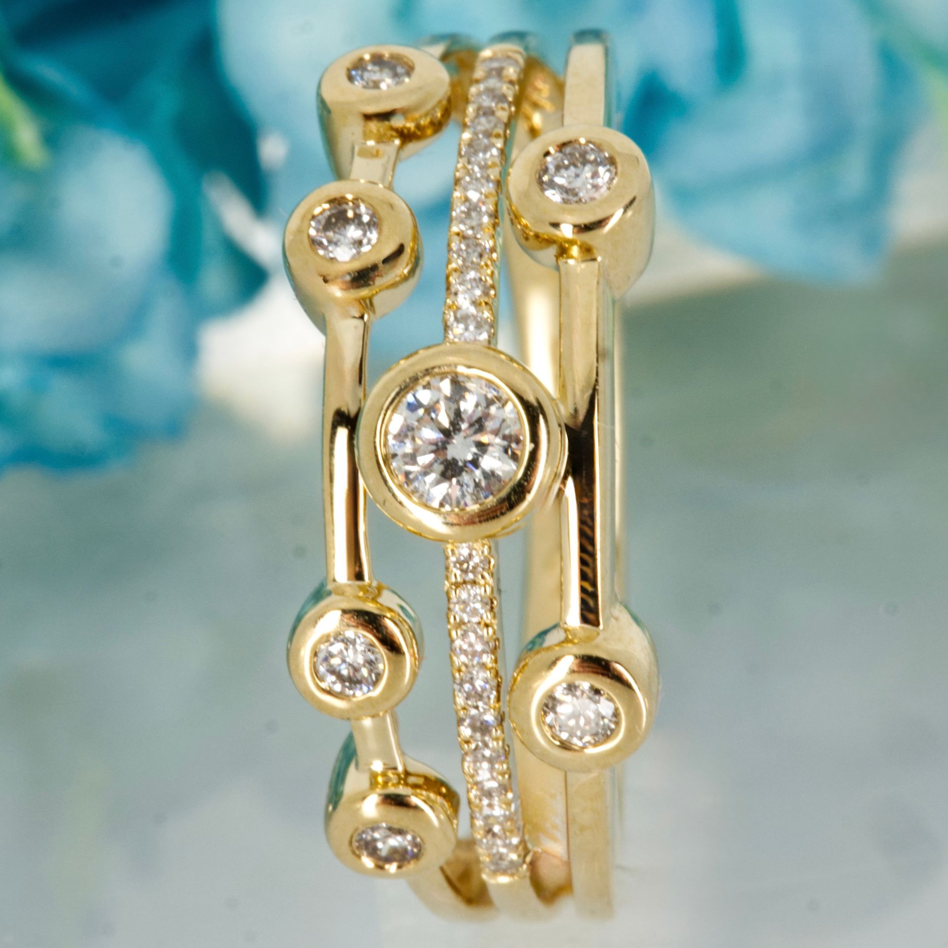 9ct Yellow Gold 0.34ct Round Brilliant Cut Diamond Bubble Ring