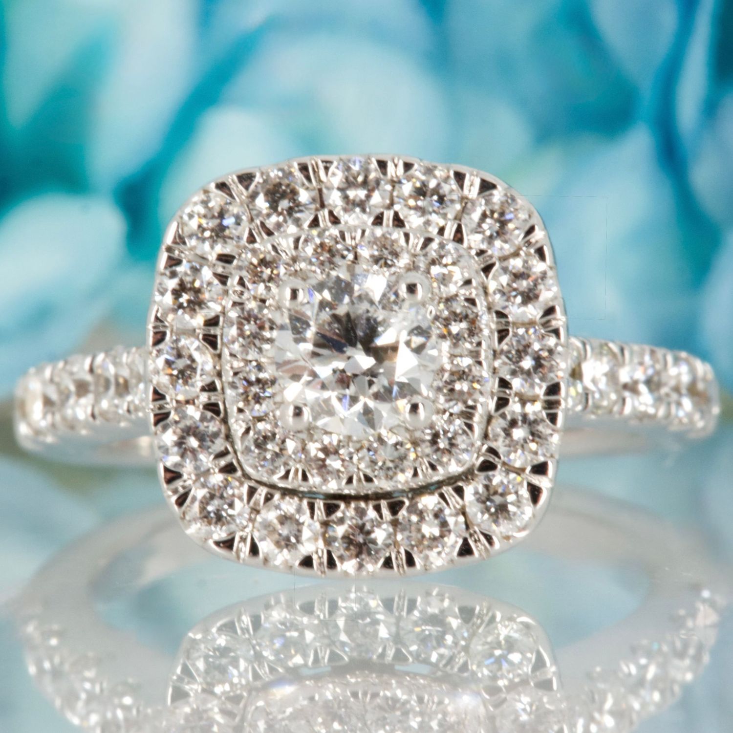 18ct White Gold 1.50ct Round Brilliant Cut Diamond Double Halo Cluster Ring