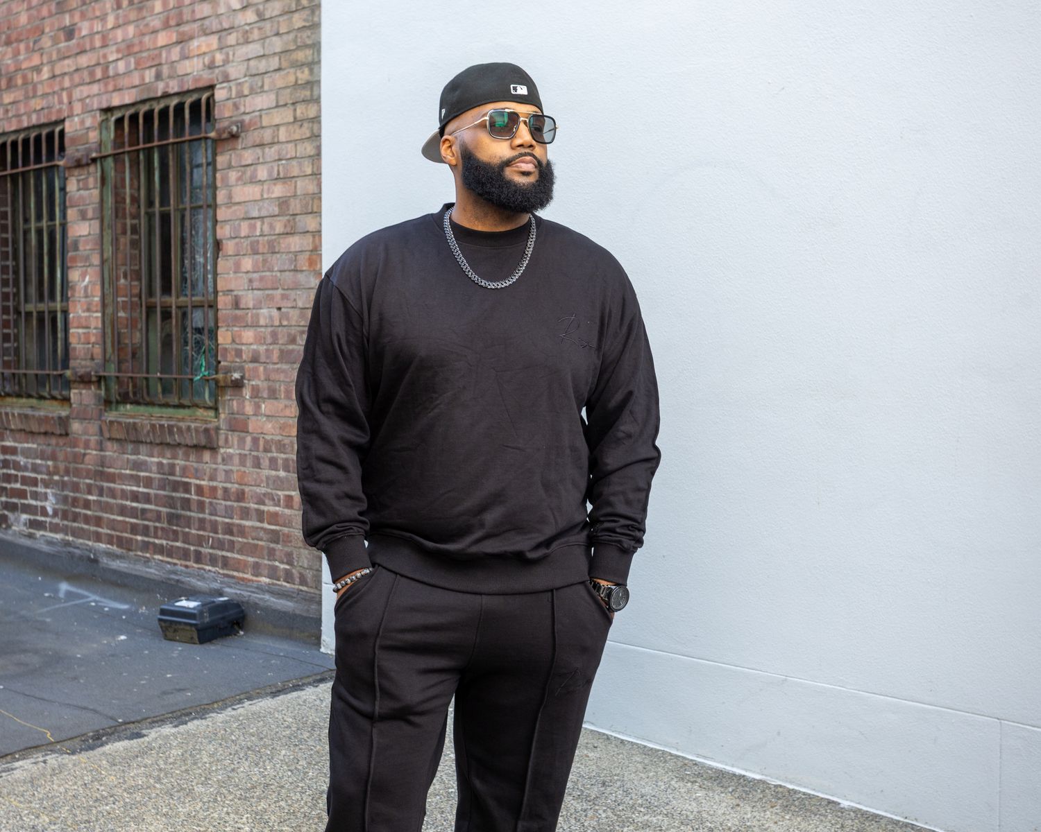 Roses Black Sweat Suit Set