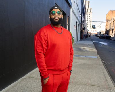 Roses Red Long Sleeve Sweatshirt