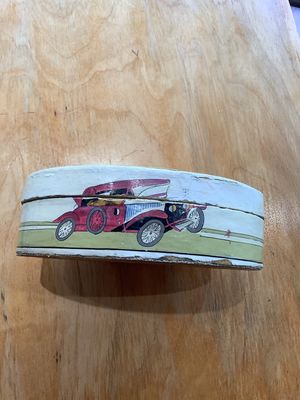 Vintage box auto design
