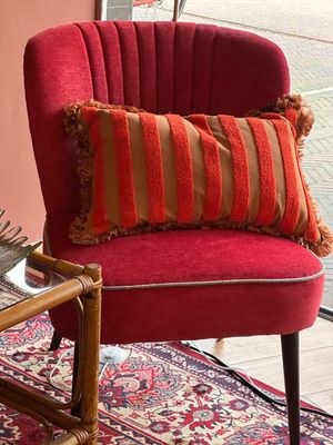 Cocktailstoeltje rood velours Dutchbone