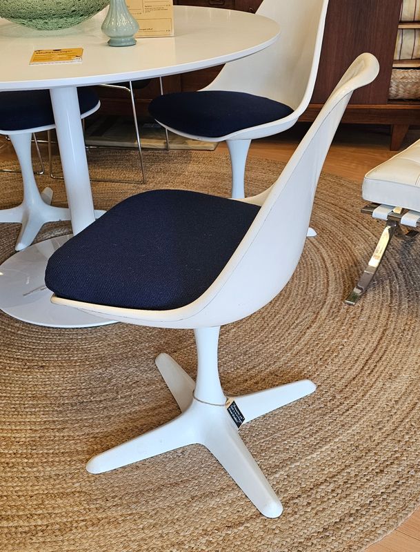 Vintage Tulip Chair set/4 Michael Burke voor Arkana